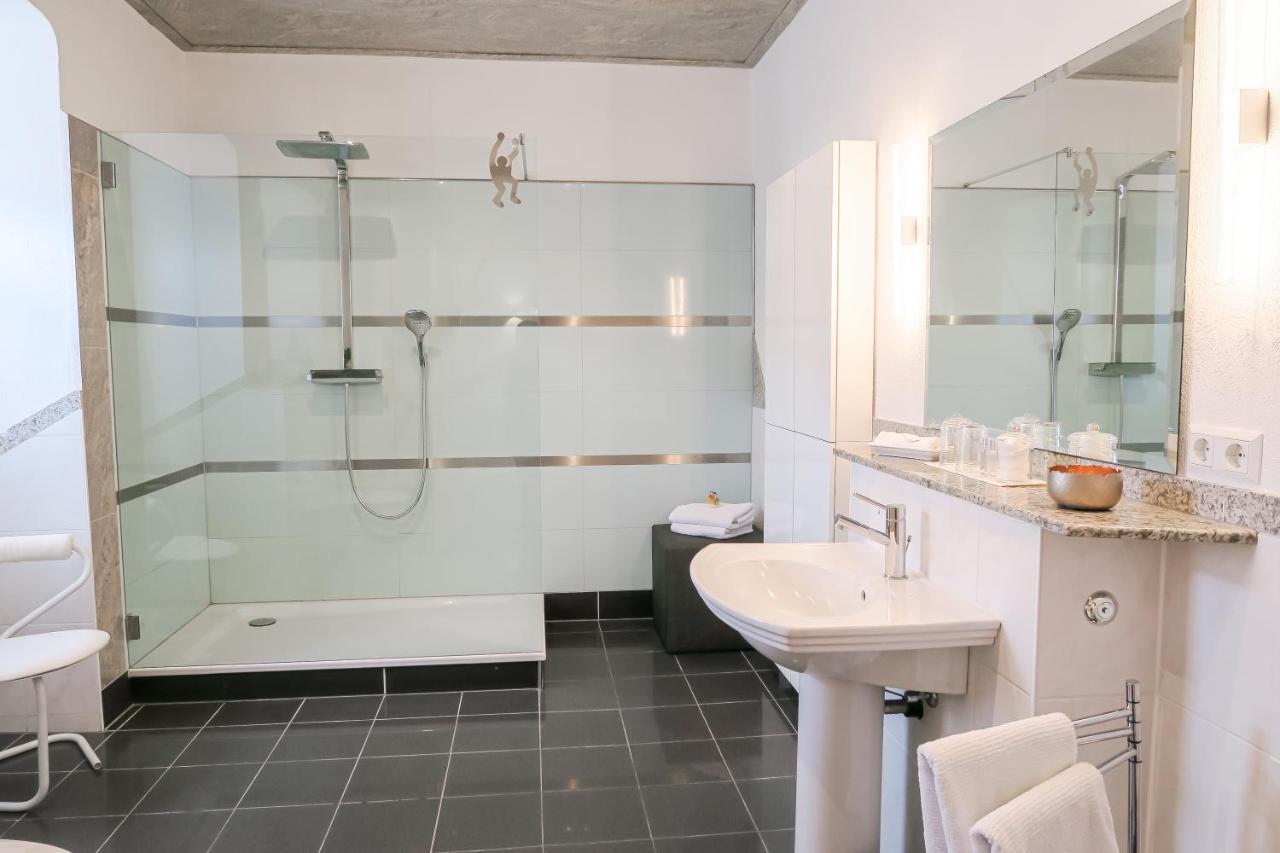 Hotel Service Apartments Am Prinzenplatz Kamp-Lintfort Esterno foto