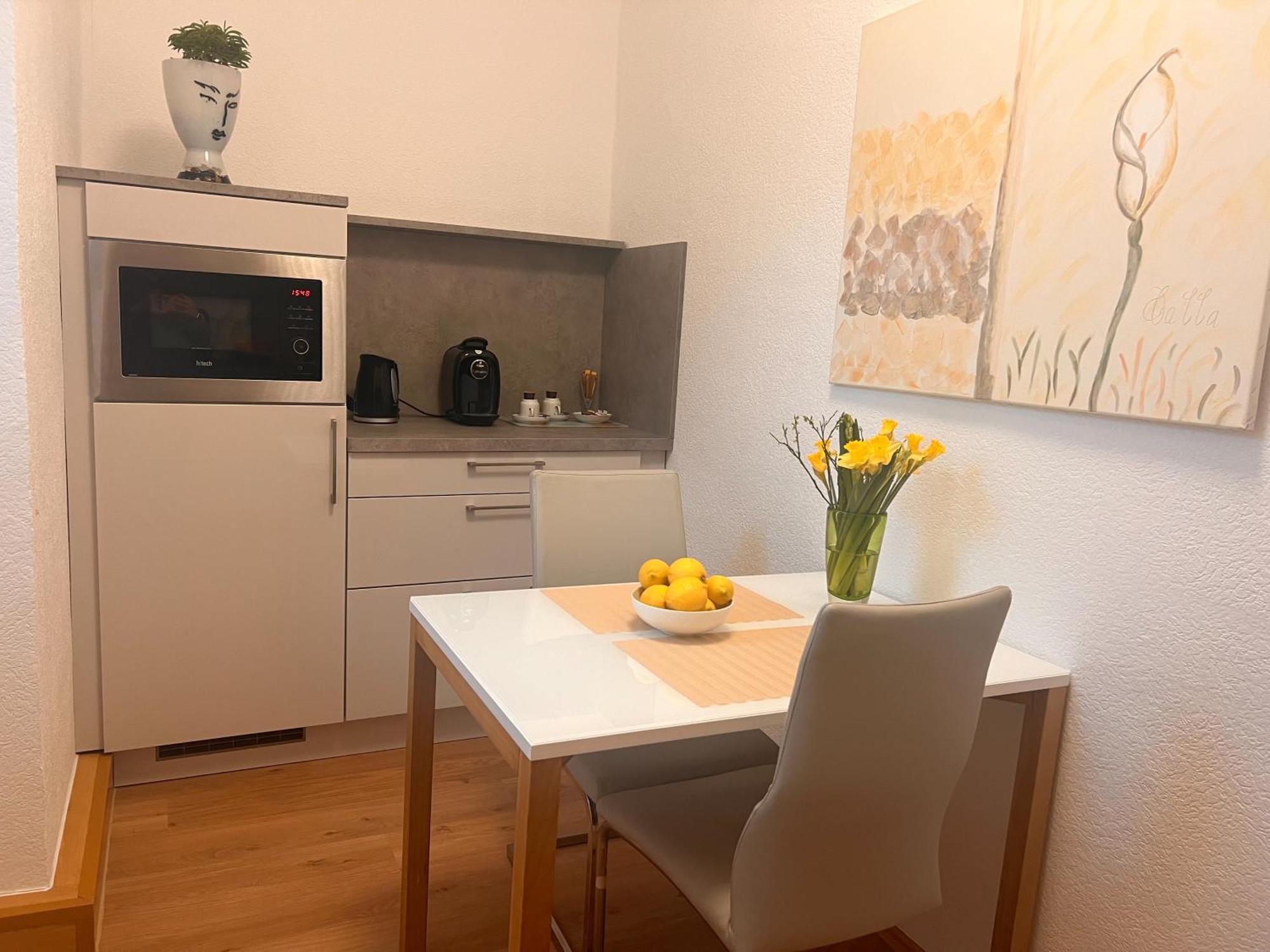 Hotel Service Apartments Am Prinzenplatz Kamp-Lintfort Esterno foto