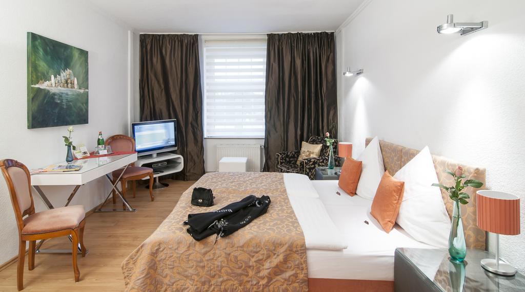 Hotel Service Apartments Am Prinzenplatz Kamp-Lintfort Camera foto